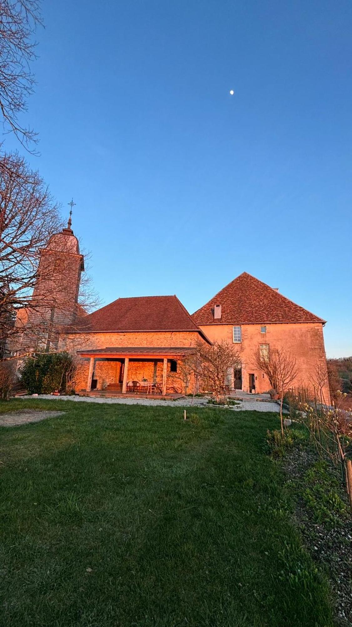 La Maison Du Voyageur 1546 Passavant Exterior photo